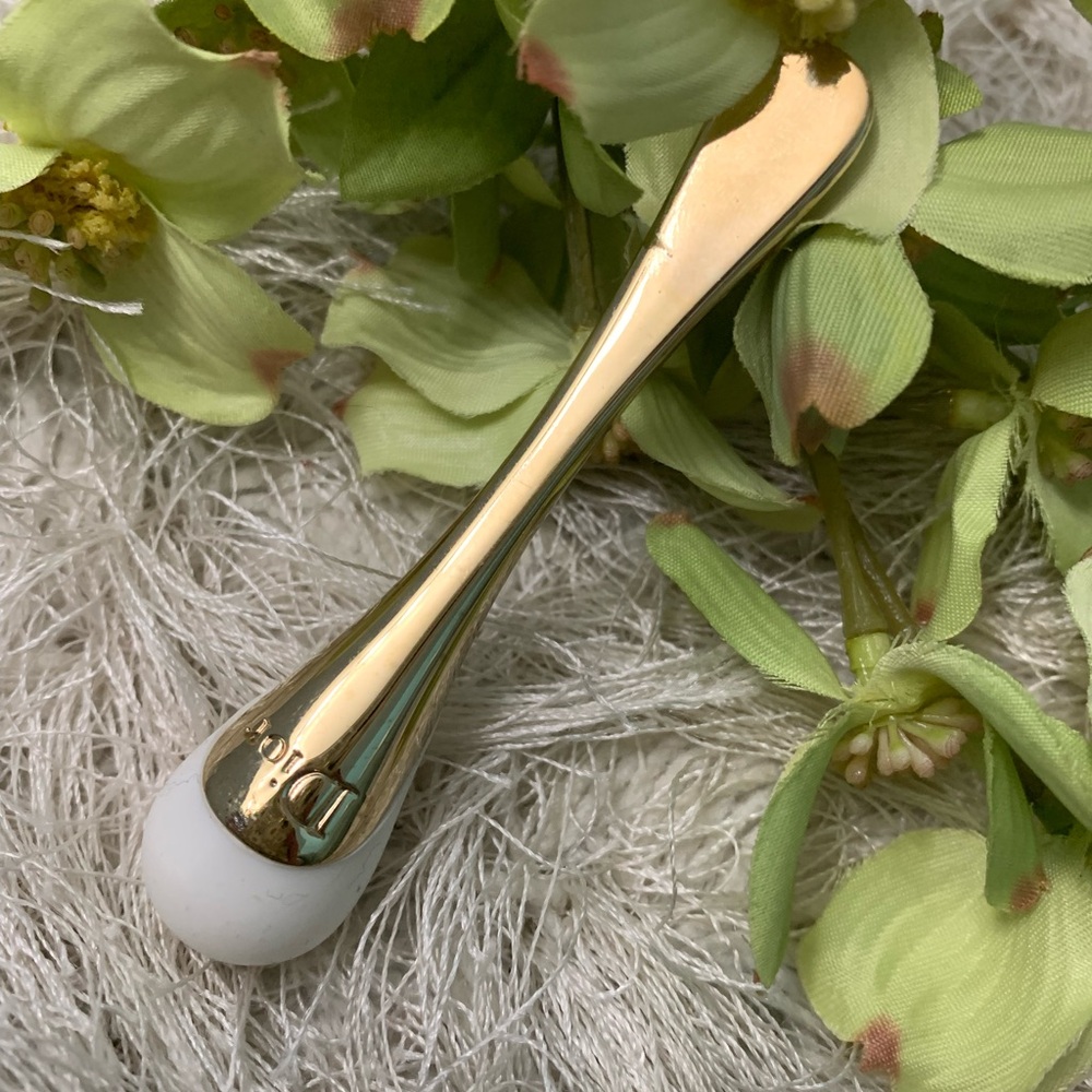 Dior Prestige beauty tool new